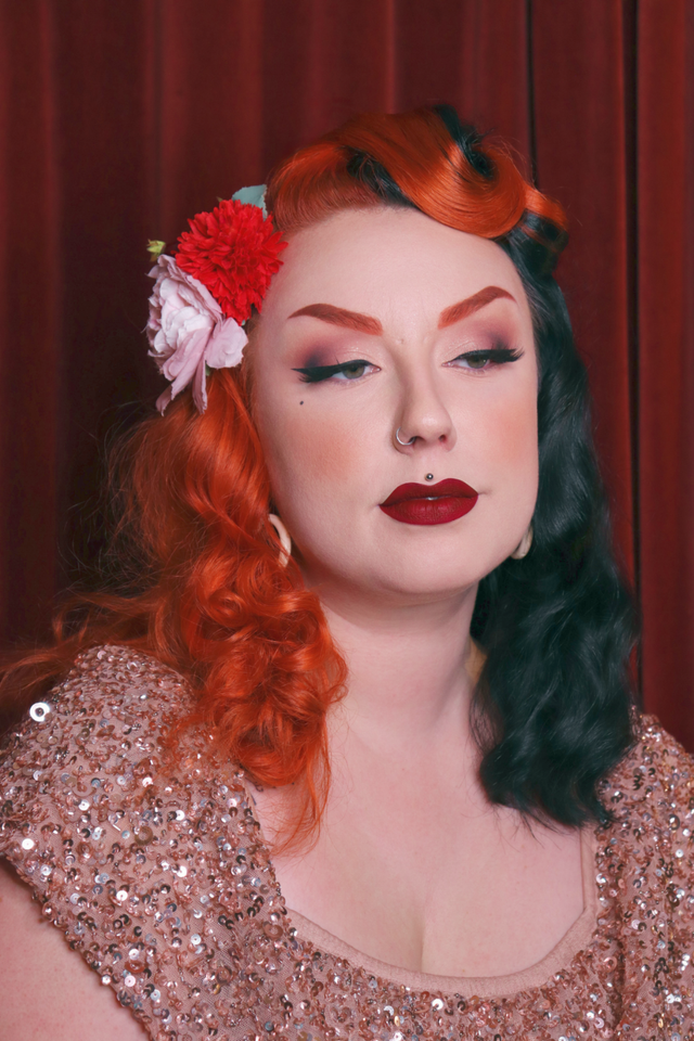 Hairflowers • M • Cuty red