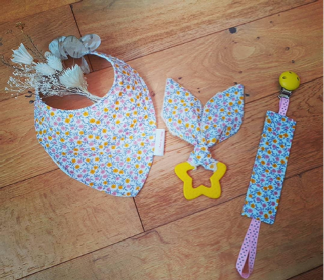 LotLiberty Naissance Bavoir Attache Tétine Et Anneau De Dentition 