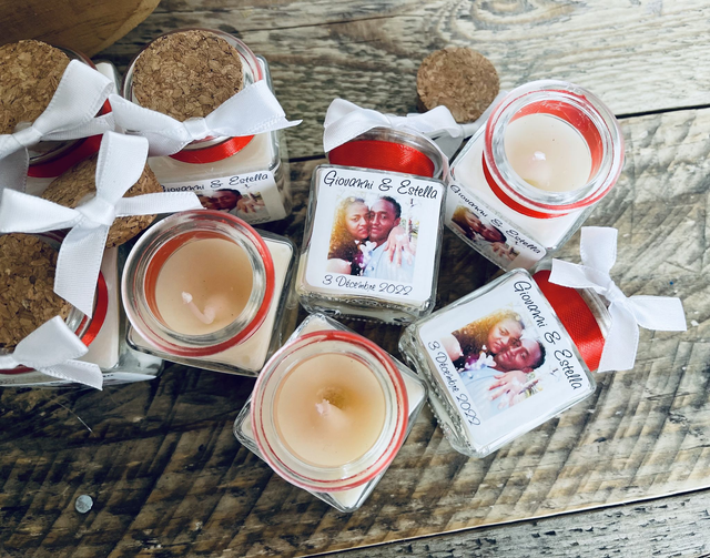 Pots en verre avec dragées ou bougies personnalisés avec photo pour vos événements !