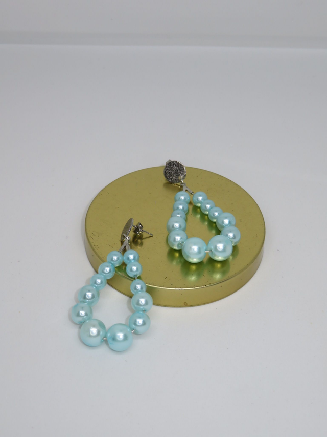 Boucle d'oreille style Charlie bleu ciel