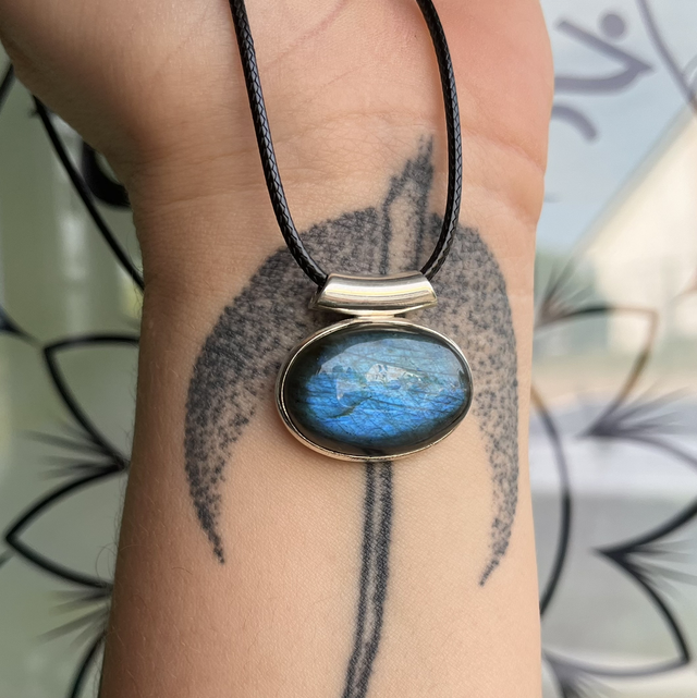 Pendentif en argent et Labradorite