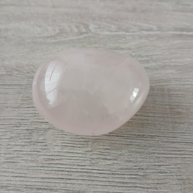 Rozenkwarts – Steen van Liefde & Harmonie 5x4x2,5cm (12.087)