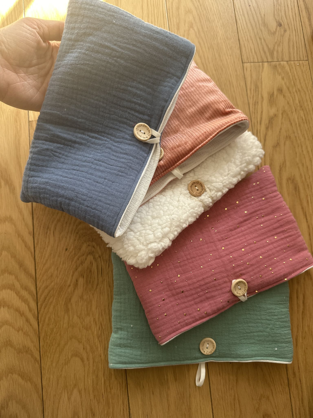 Housse livre de poche 