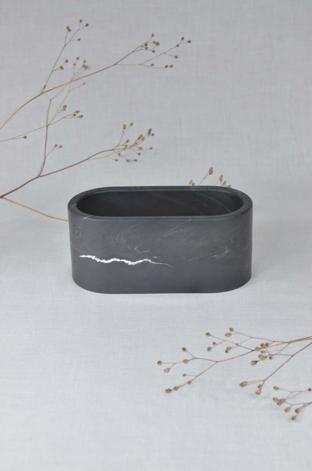 Pot ovale : Noir marbré