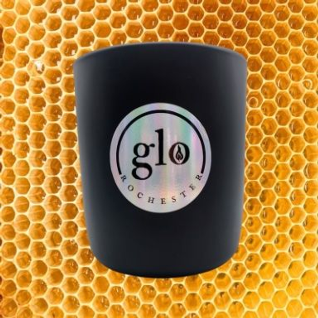 Manuka Honey & Cuban Tabac by Glo Candles