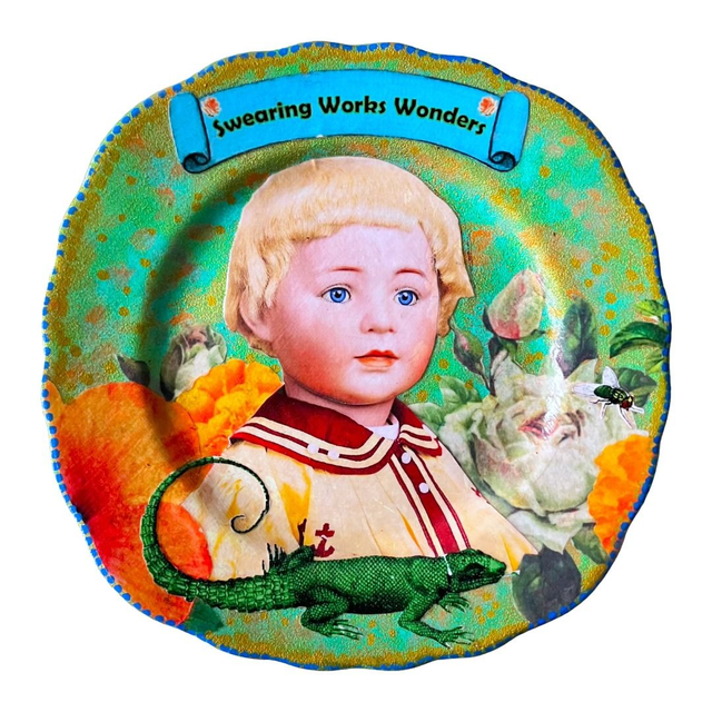 "Swearing Works Wonders" Green Upcycled Wall Plate - House of Frisson