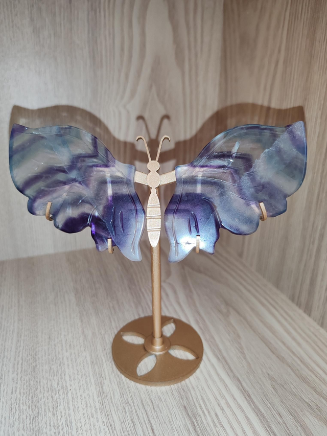 Papillon fluorite arc en ciel 14cm