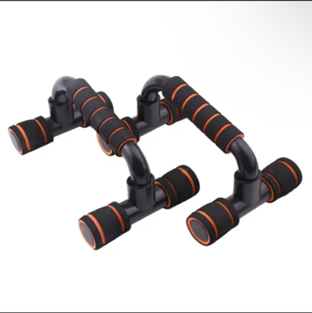 Barres pompes orange et noir