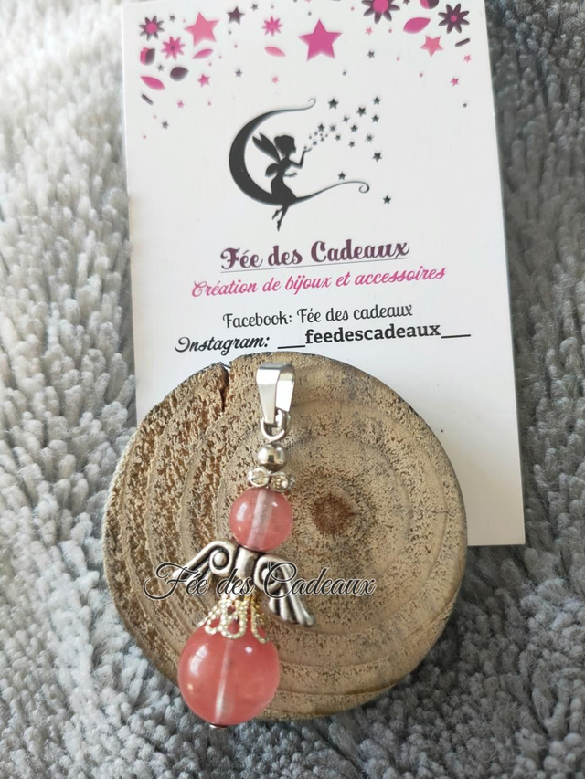 Pendentif Ange Gardien Quartz Fraise 