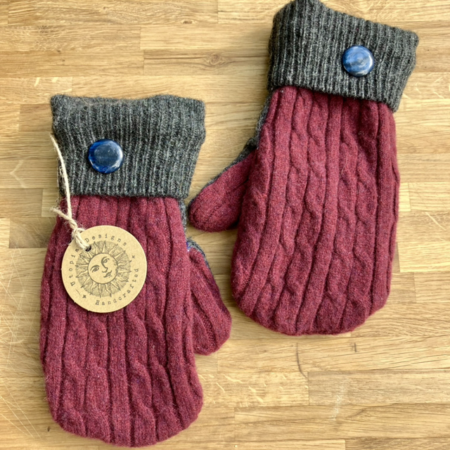 Red & Grey Mittens
