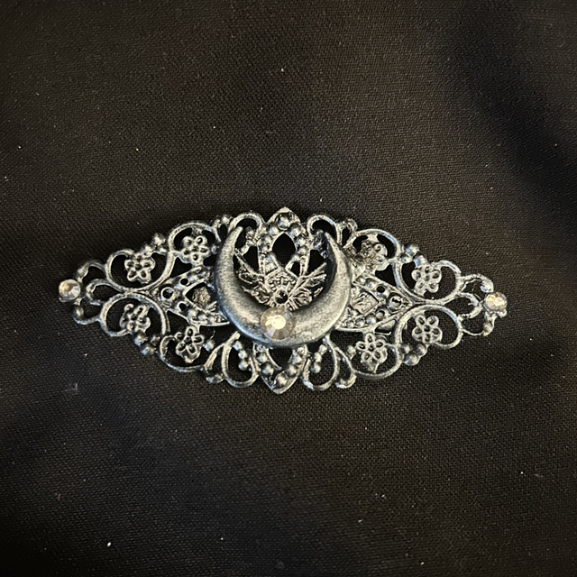 Selene hair clip