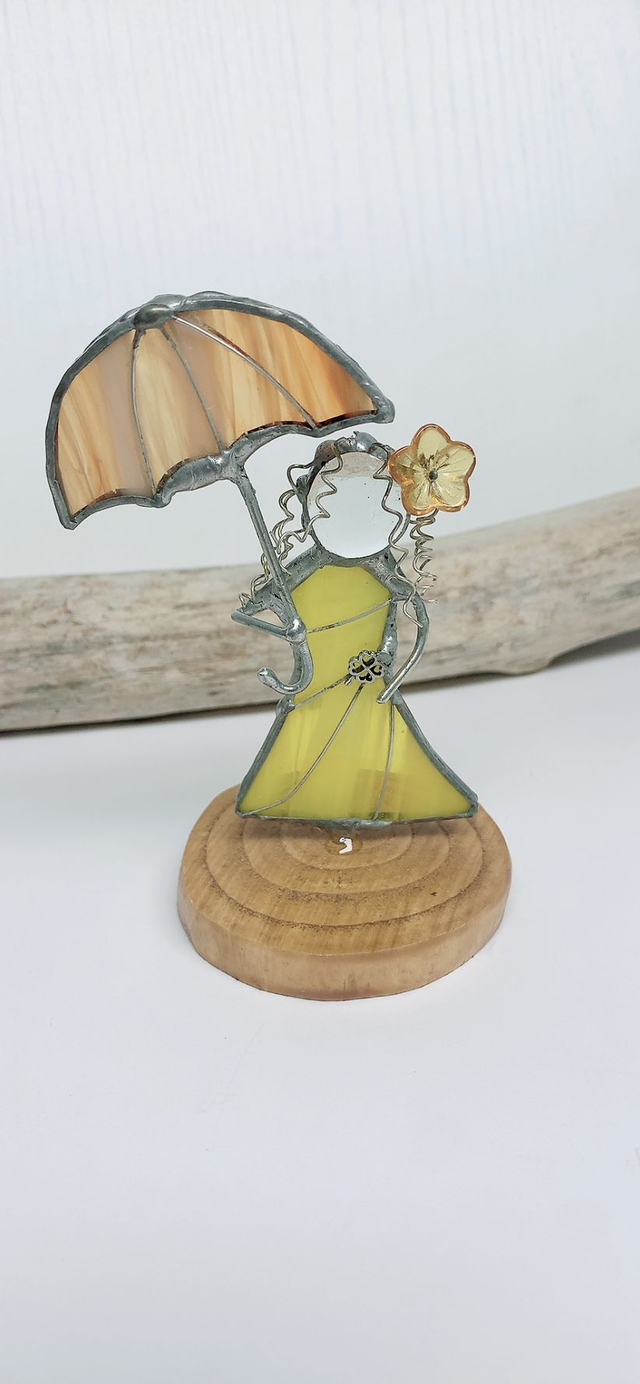 La Duchesse au Parapluie