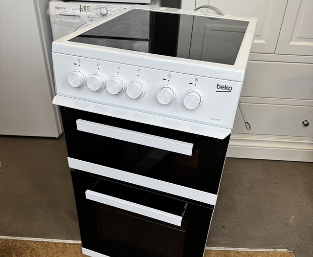 Beko 50cm Double Oven Electric Cooker With Ceramic Hob