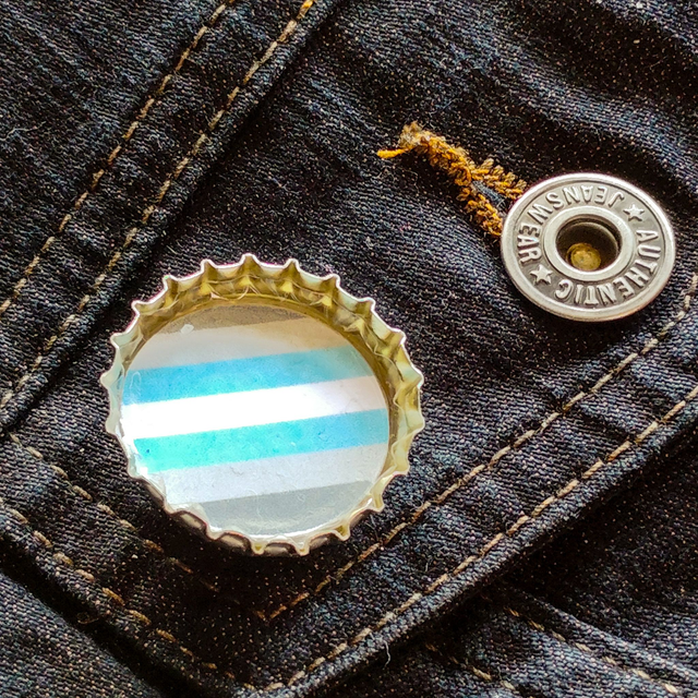 Demi Boy - Bottle Cap - Pin [PIN-DB-BC ]