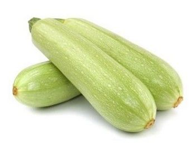 COURGETTE (1KG) 