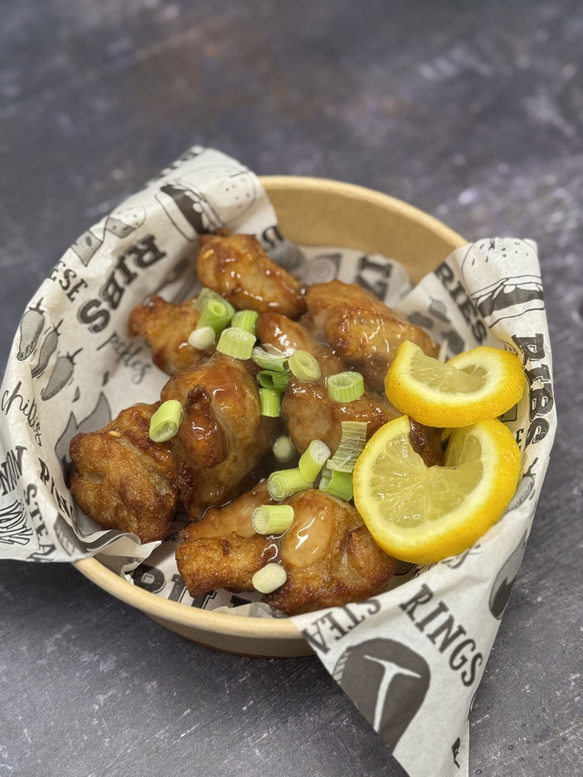 Korean Style Boneless Chicken (6)