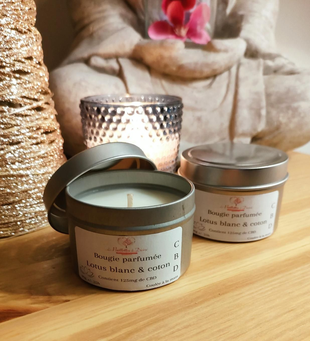 Bougie CBD &quot;Lotus blanc et coton&quot;