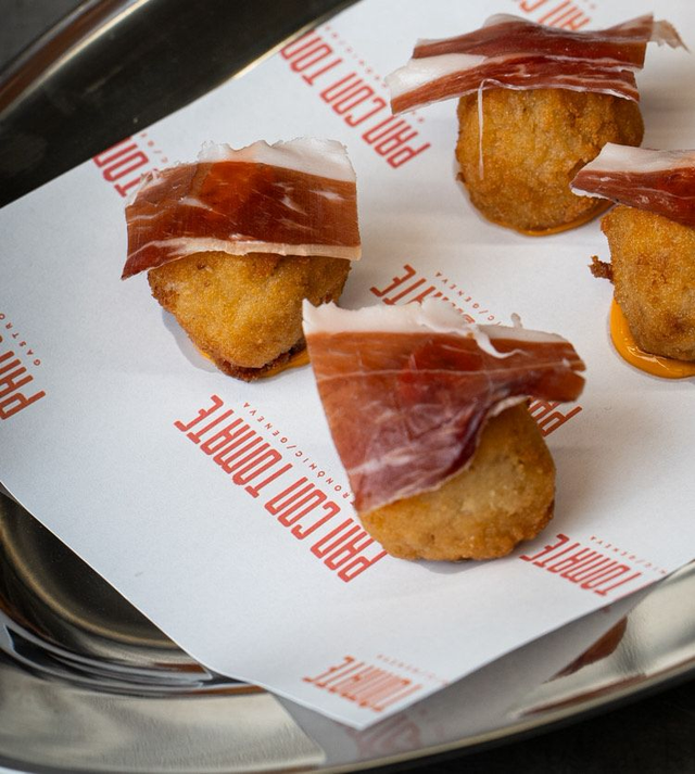 Assortiment tapas mixte (4-6 personnes)