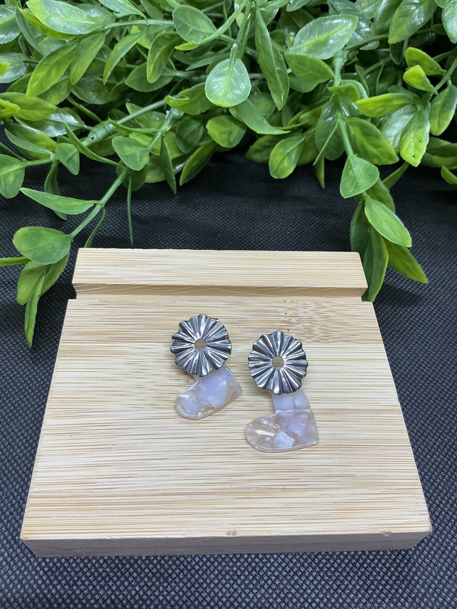 Boucles d'Oreilles Cœur Marbré et Puce Soleil Argentée - Fait Main