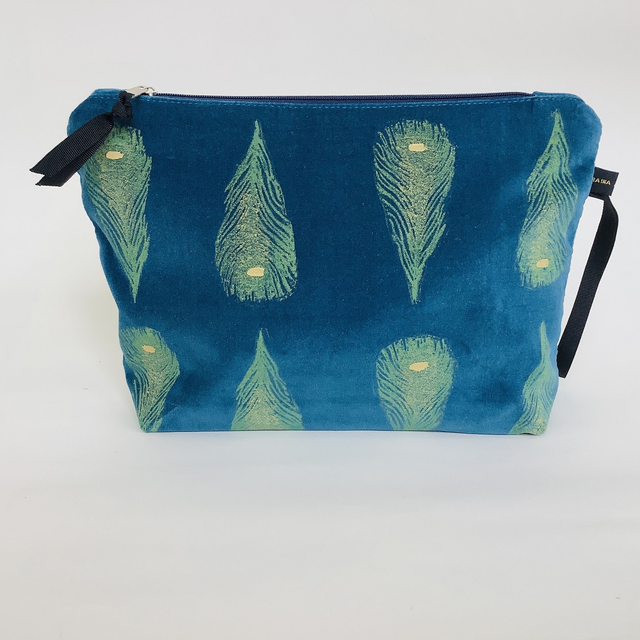 Teal Peacock Feathers velvet Wash Bag
