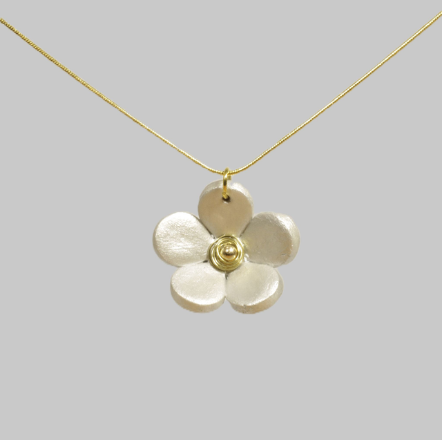 Silver Flower Pendant 