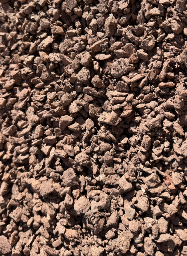 PAILLAGE SCHISTE ROUGE 6/20 le m3