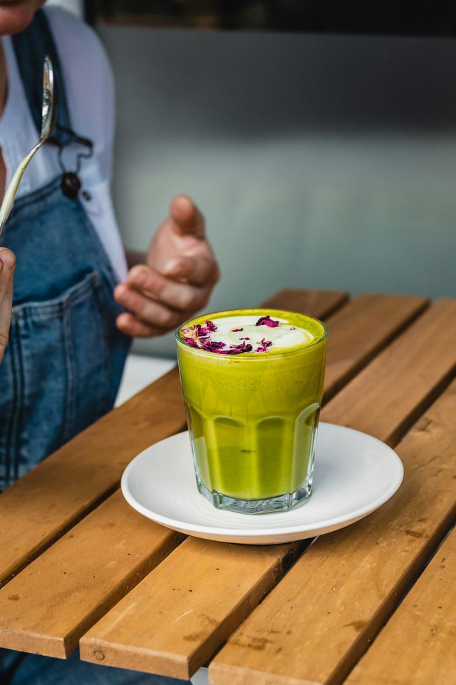Matcha latte fruité