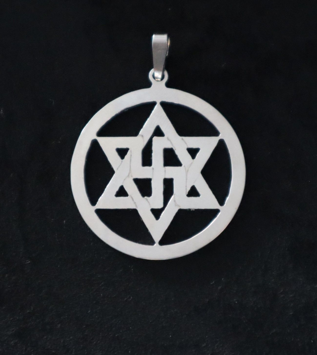 Symbol of infinity,  Medal INOX with  circle 33 mm. (réf. OMCLI 33)