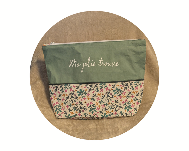 Grande trousse personnalisée fleurie