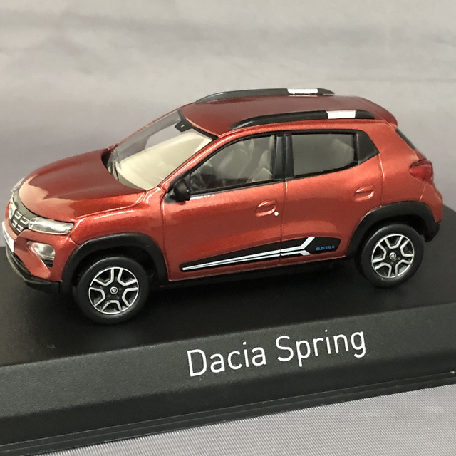 Dacia Spring Comfort 2022 rot Norev 1:43
