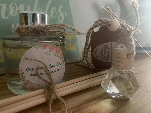 Home and car diffuser gift box (available in all fragrances) Contains one 100ml reed diffuser and one car diffuser