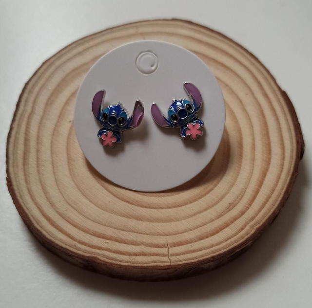 Stitch - boucle d&#039;oreille 