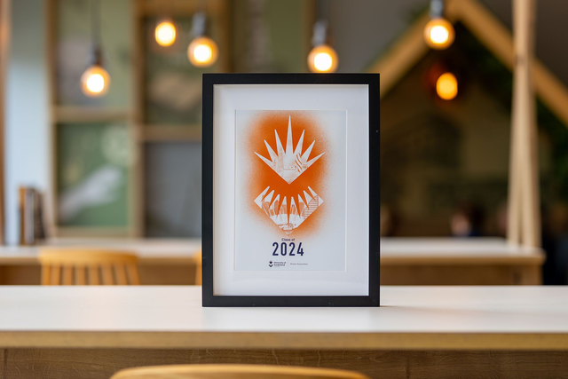 Class of 2024 print (London)