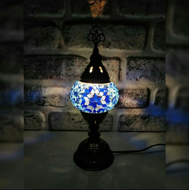 Medium Mosaic Table Lamp