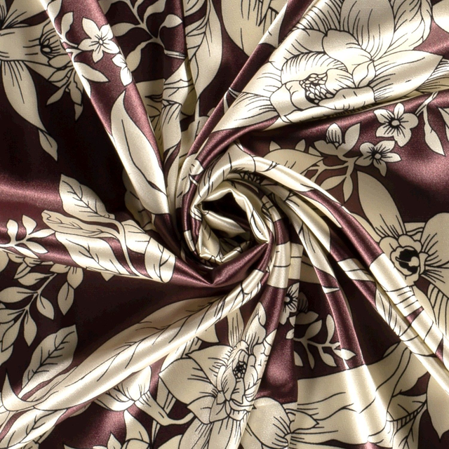 Satin fleurs bordeaux