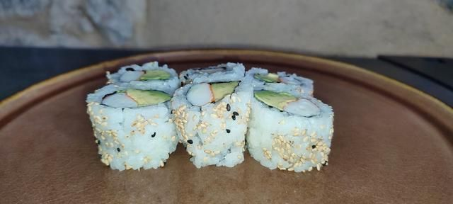 Cali. Surimi avocat x6
