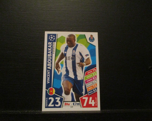 Vincent Aboubakar - UEFA Champions League Match Attax 2017/18 Original Trading Card #228