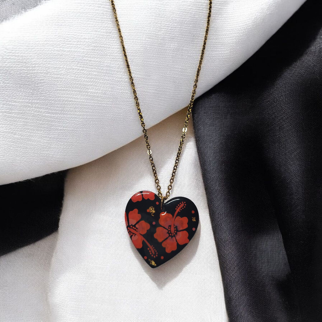 Collier dessiné Flora acier inoxydable rouge