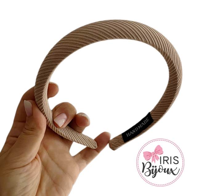 Cerchietto in tessuto semi bombato cipria 