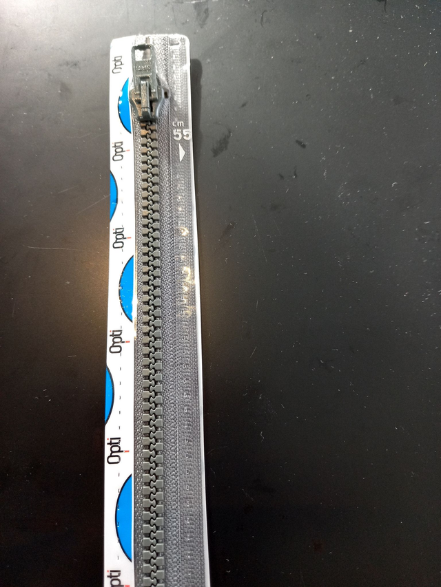 P 60 / kleur 2  Opti deelbare rits  55 cm