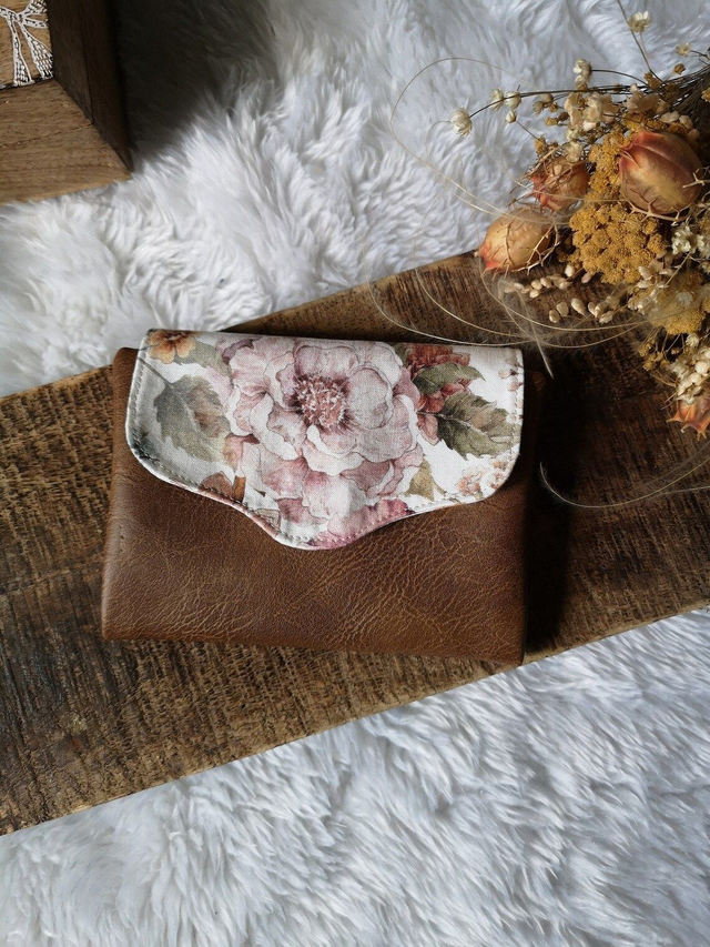 Porte-cartes en simili-cuir à rabat