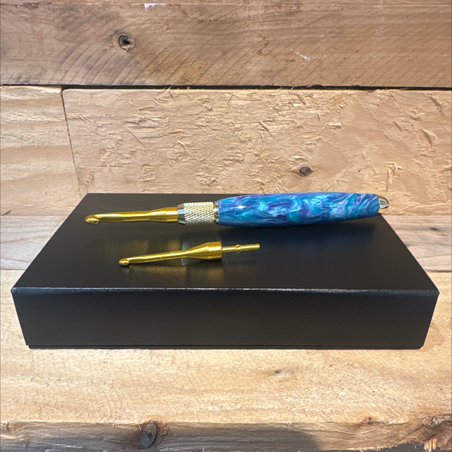 Ocean Swirl Crochet Handle and Hooks 