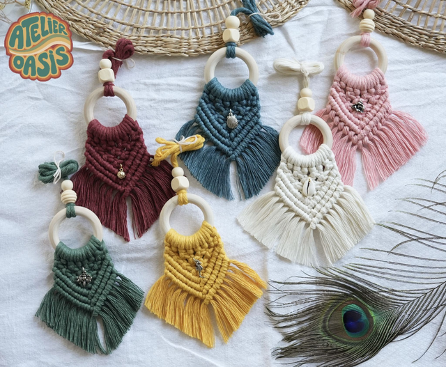 Mini macramé pour rétroviseur - diffuseur d'huile essentielle