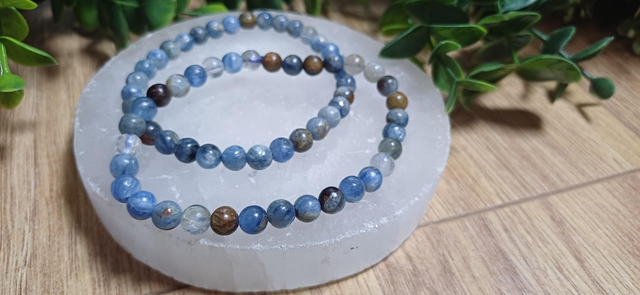 Kyanite 4mm Bracelet