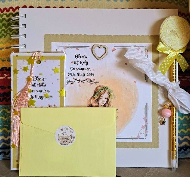 Personalised Communion photo album with FREE pen and pendant. First Communion gift.