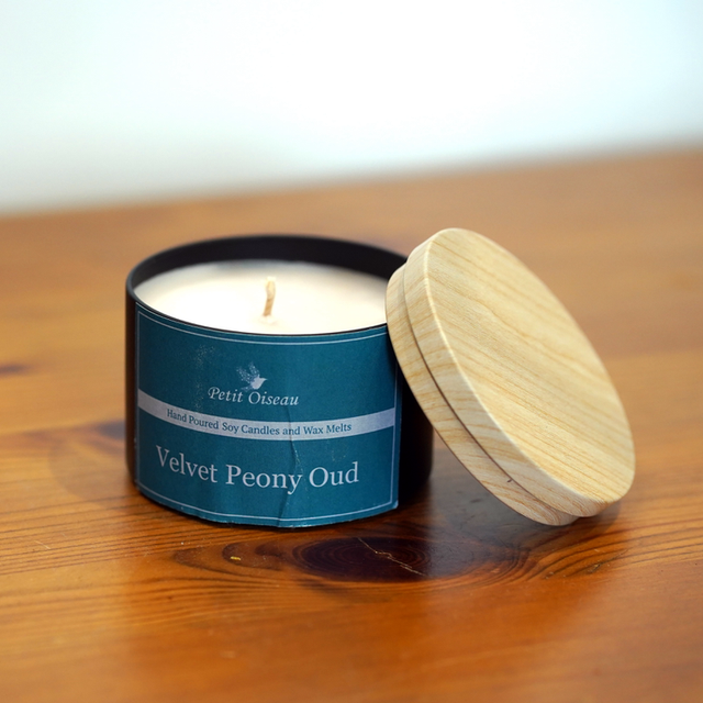 Velvet & Peony Oud 155g Candle