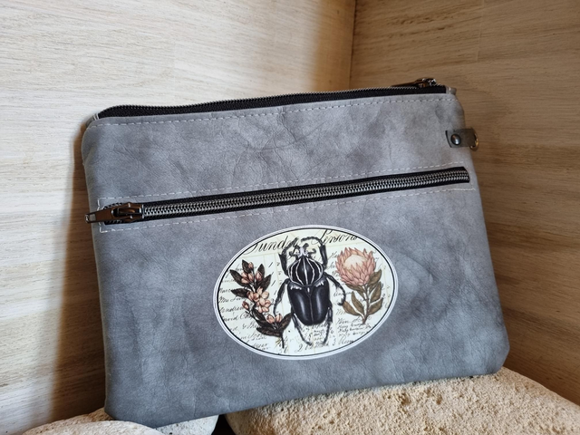 Grande trousse gris