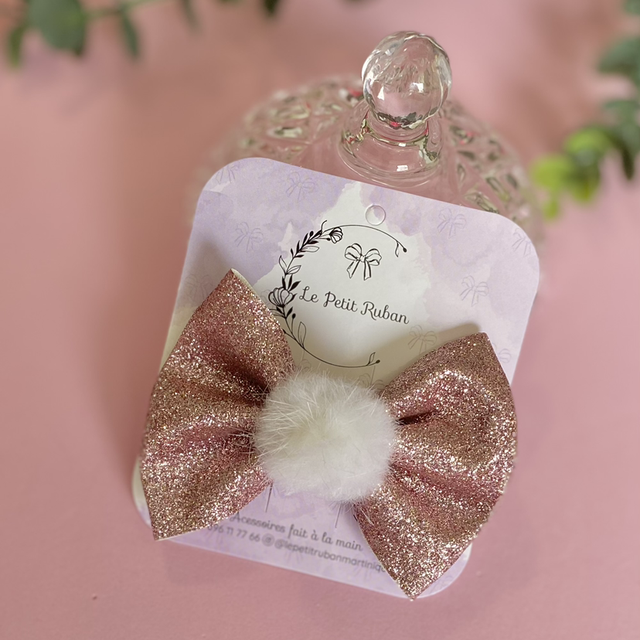 Barrette pailletée rose