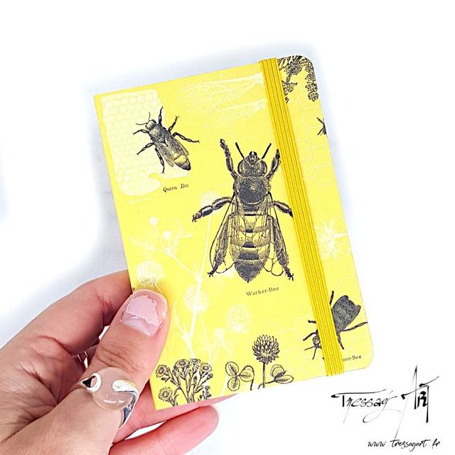 COGNITIVE SURPLUS - CARNET JAUNE &quot;ABEILLES&quot; 8*11,5CM - CO003