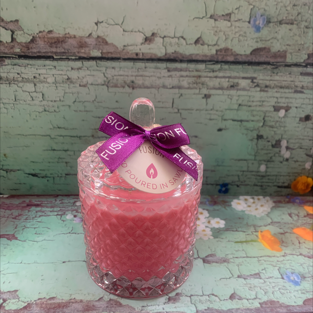 Glass Soy Candle - Cosy Cardigan